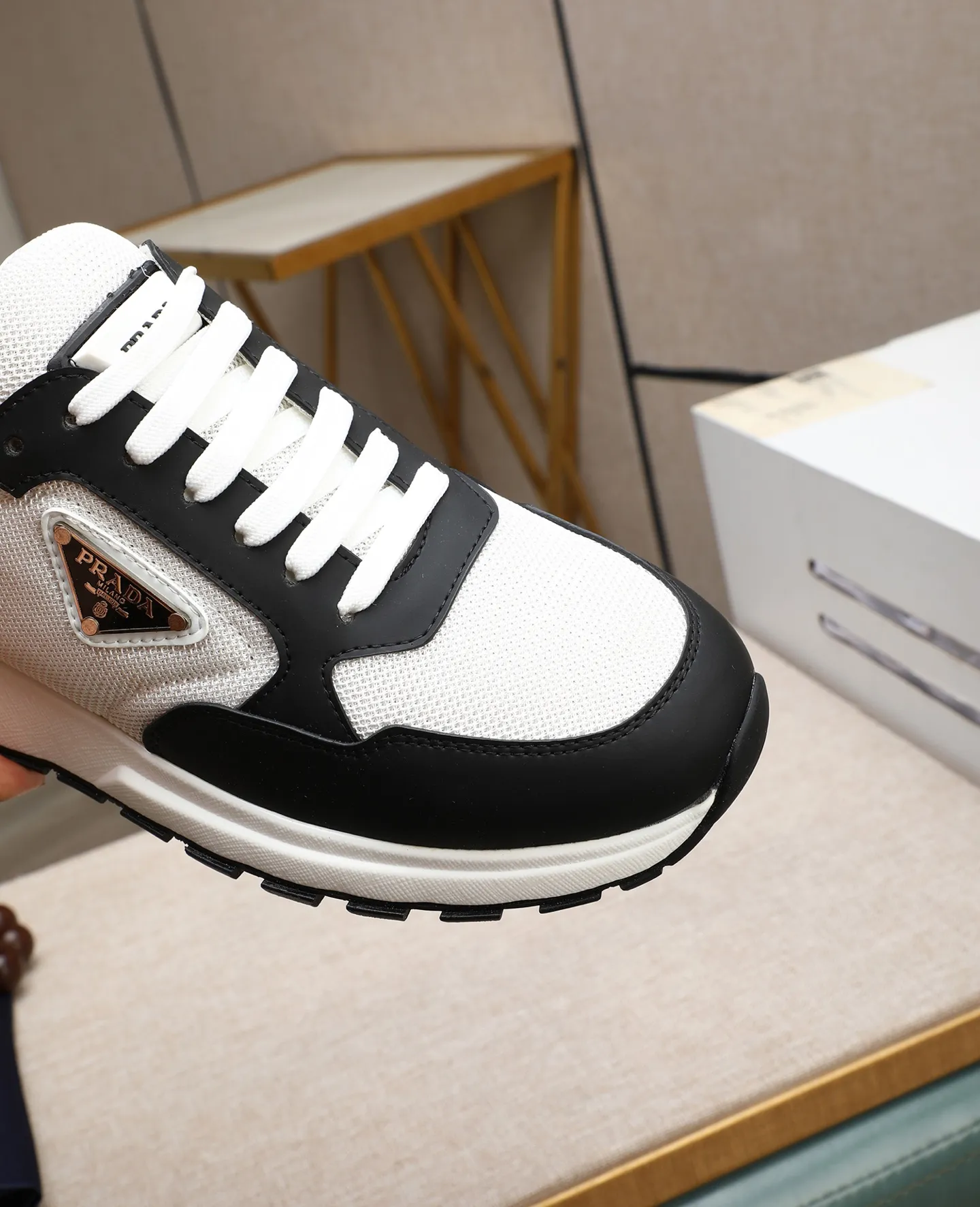 Men's shoes 💰540 🌹🌹[PRADA—Prada] latest model 🙈original replica! 👟👟👟Available here. The workmanship is top-notch. The upper is made from Italy. 🇮🇹Imported first-layer cowhide. ❗️Breathable cowhide lining@Suitable for travel. The original version has an enlarged engraved sole, making it suitable for all kinds of travels, showing low-key luxury. Let quality speak for itself. Color: Size: 38-44
